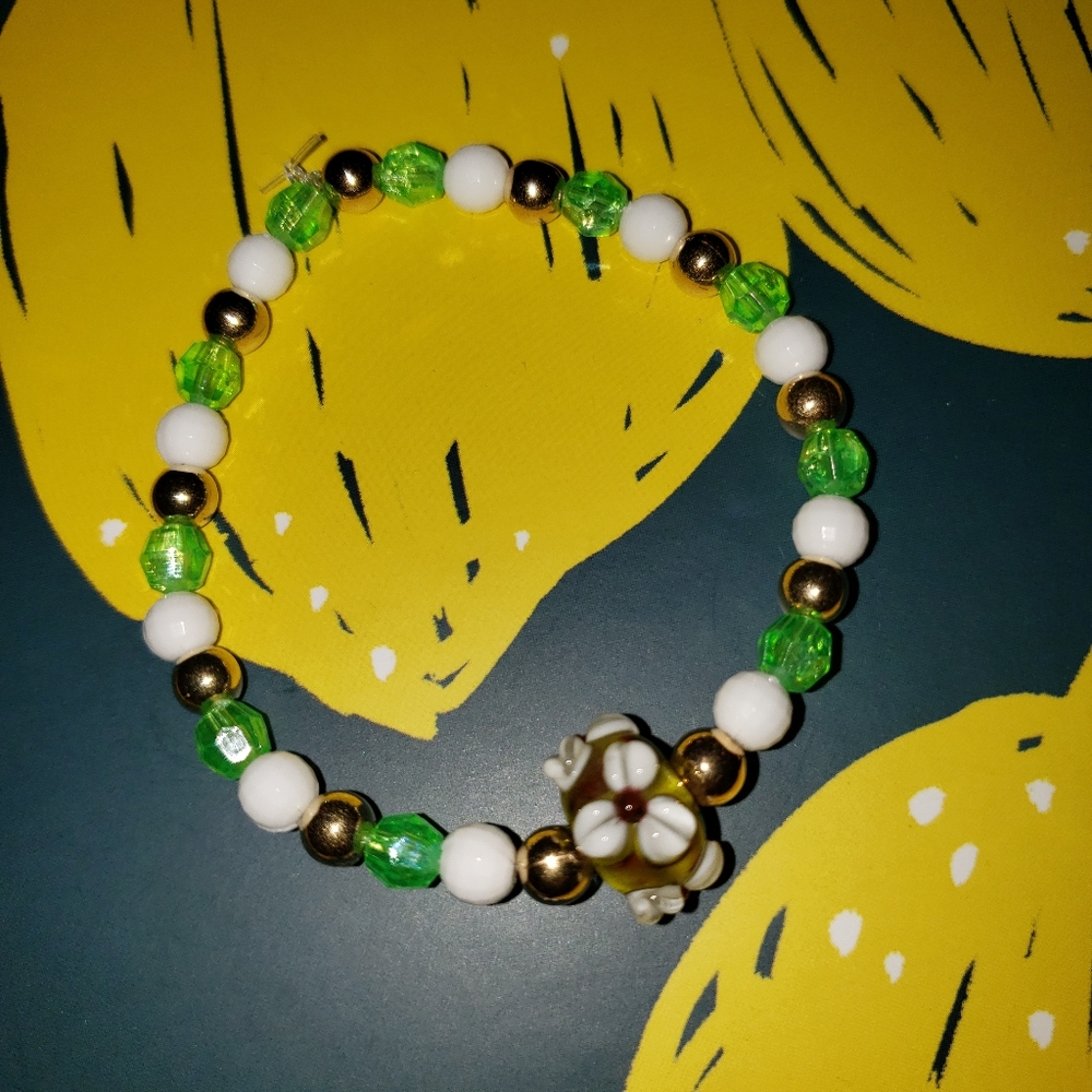 Green bracelet